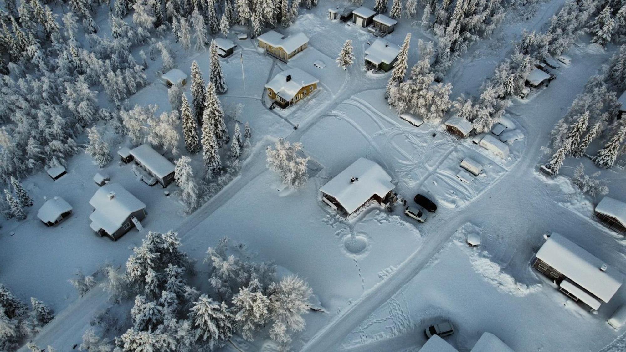 Little Adorable Red Villa Kiruna Exterior photo